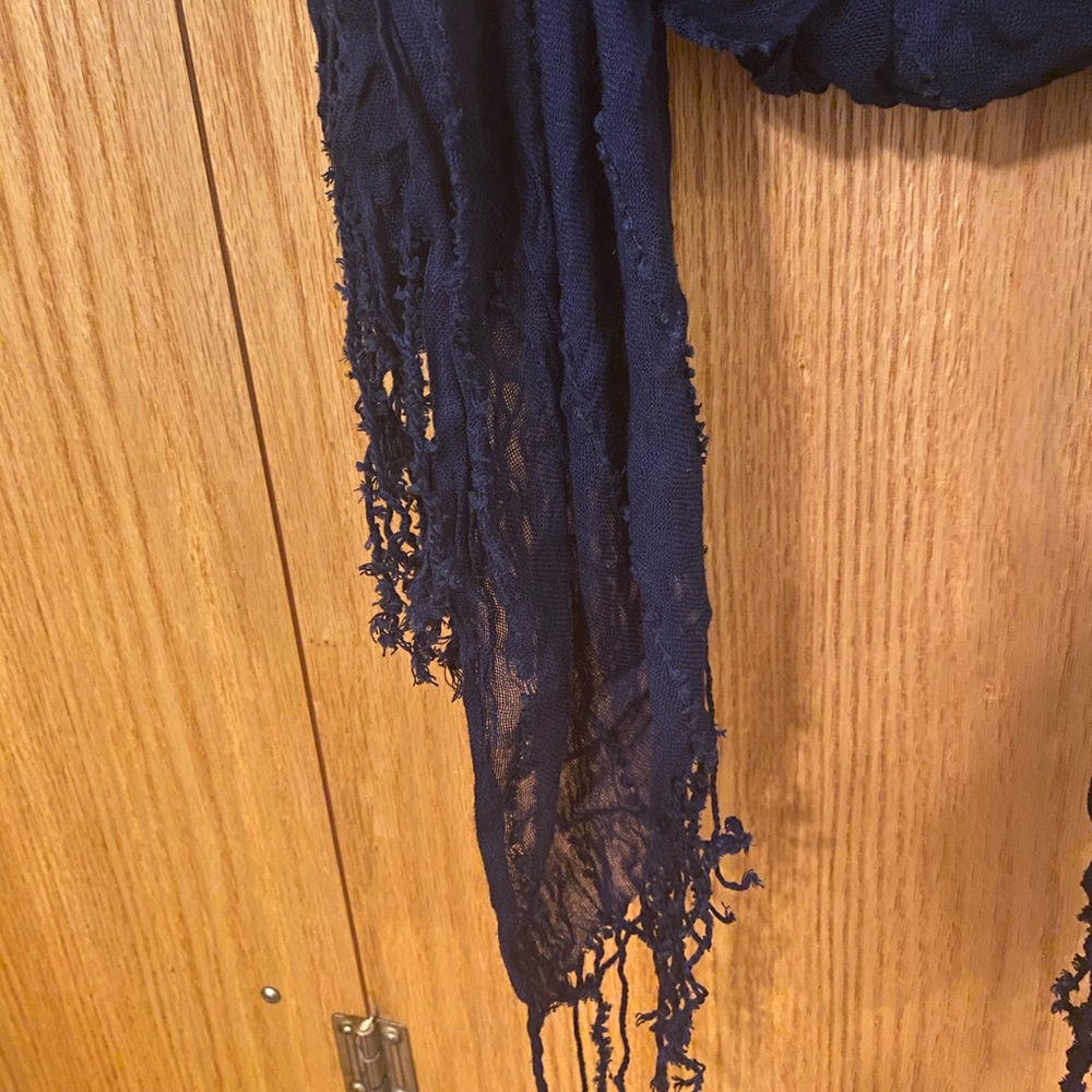 Scarf - Picture 3 of 3